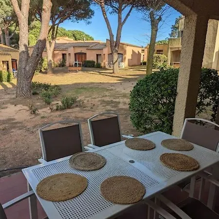 T3 Climatise Dans Avec Piscine, Proximite Et Parking * Agde