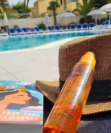 T3 Climatise Dans Avec Piscine, Proximite Et Parking Agde