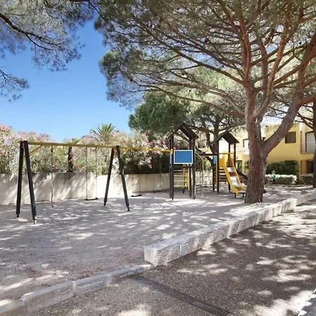 Апартаменты T3 Clim Piscine Chauffee Proche De La Parking Dans Village *