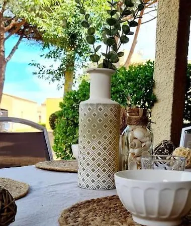 T3 Clim Piscine Chauffée Proche De La Parking Dans Village Appartamento Agde